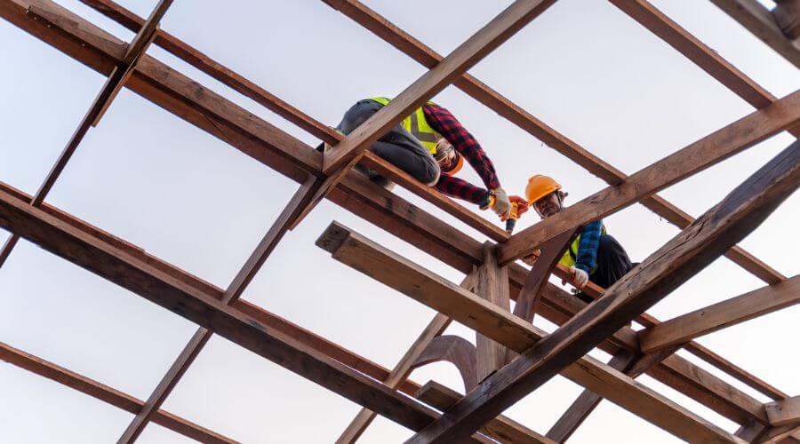 Expert Emergency Roof Repairs services in Mineola, TX